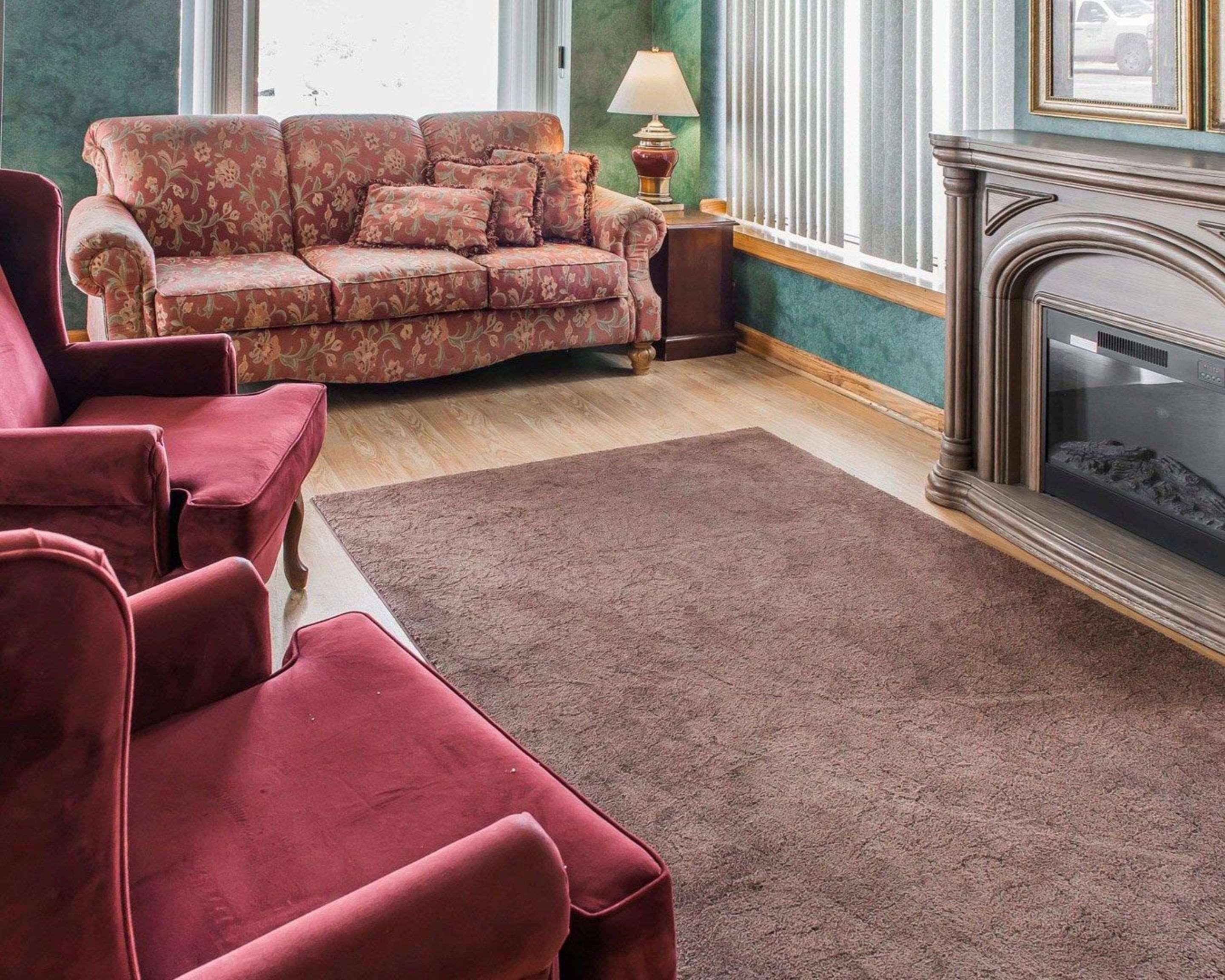 Quality Inn Waynesburg Экстерьер фото